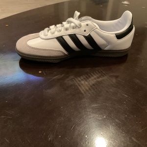 NWT Adidas OG Samba Sneaker  Men size 4.5
